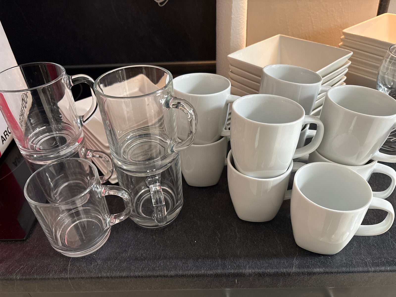 Gratis Diverse glazen en mokken, Ophalen, Glas of Glazen, Gebruikt, Glas