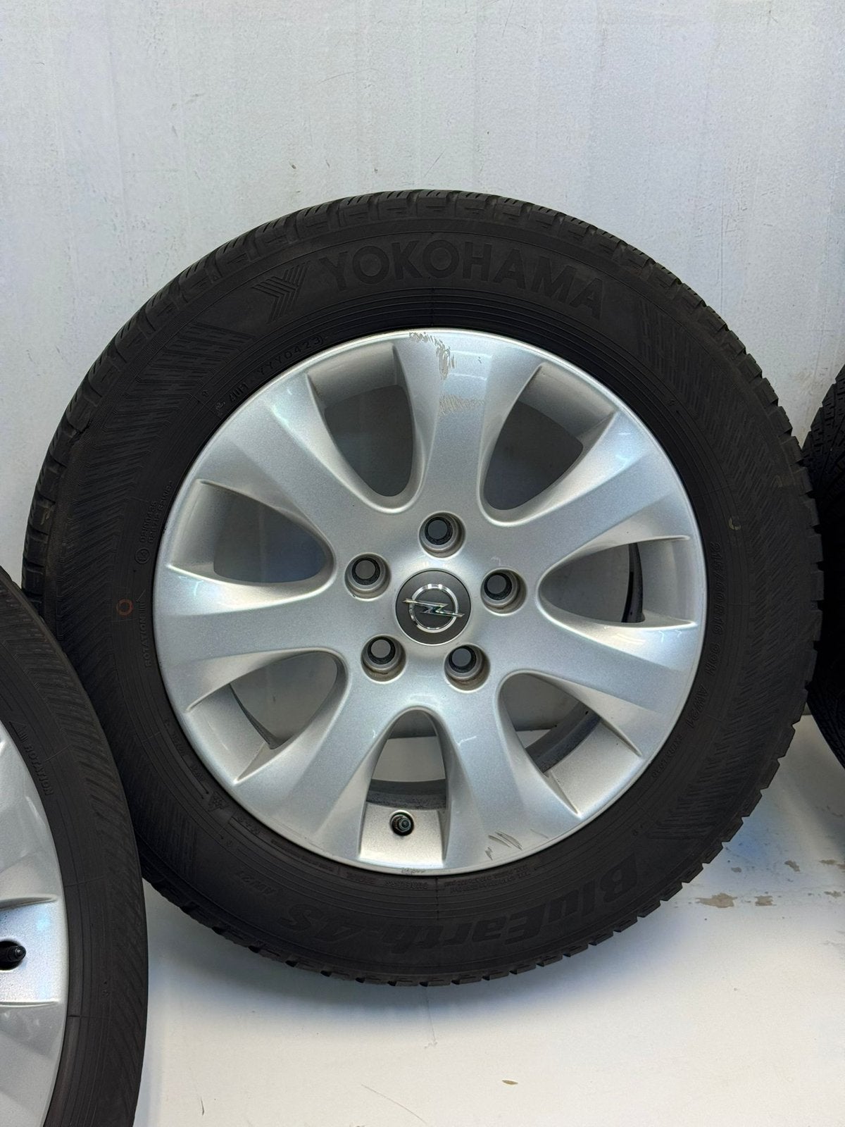 Org. Opel Astra J/Zafira/Meriva B velgenset met All-Seasons, Auto-onderdelen, 16 inch, Banden en Velgen, Ophalen of Verzenden