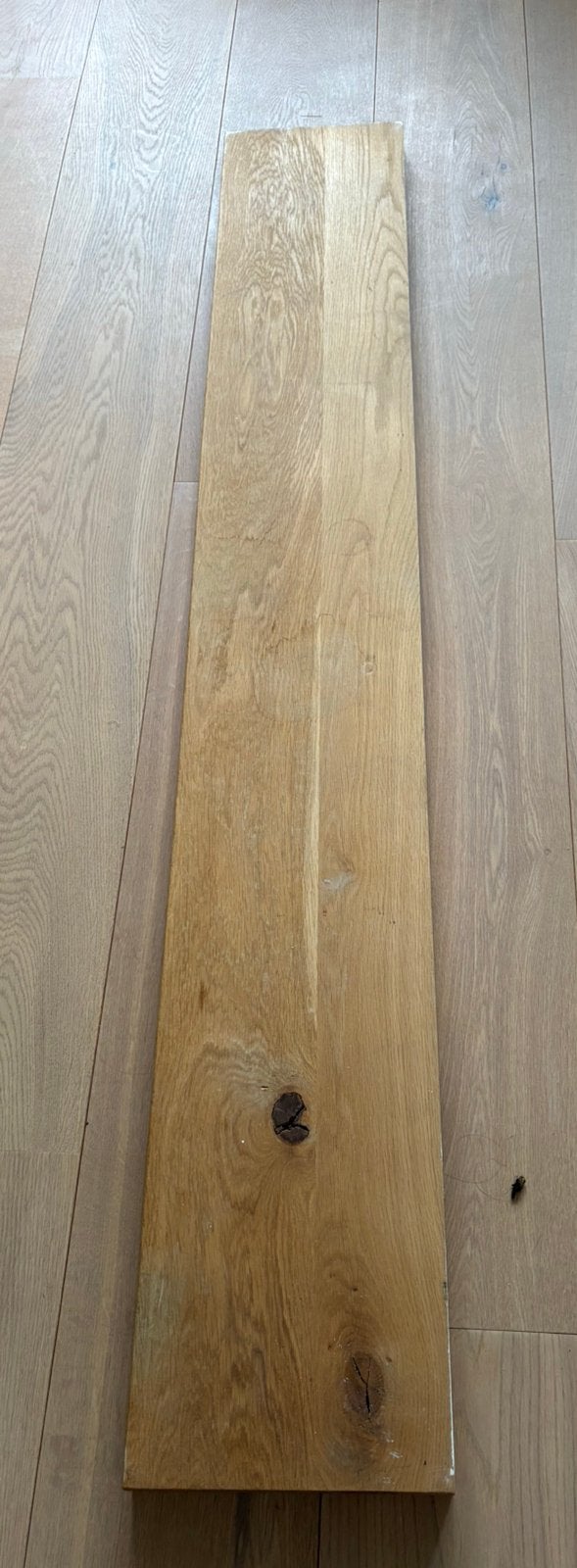 Massief eiken houten plank inclusief bevestigingsmateriaal, Doe-het-zelf en Verbouw, Hout en Planken, Ophalen, 25 tot 50 mm, Eiken