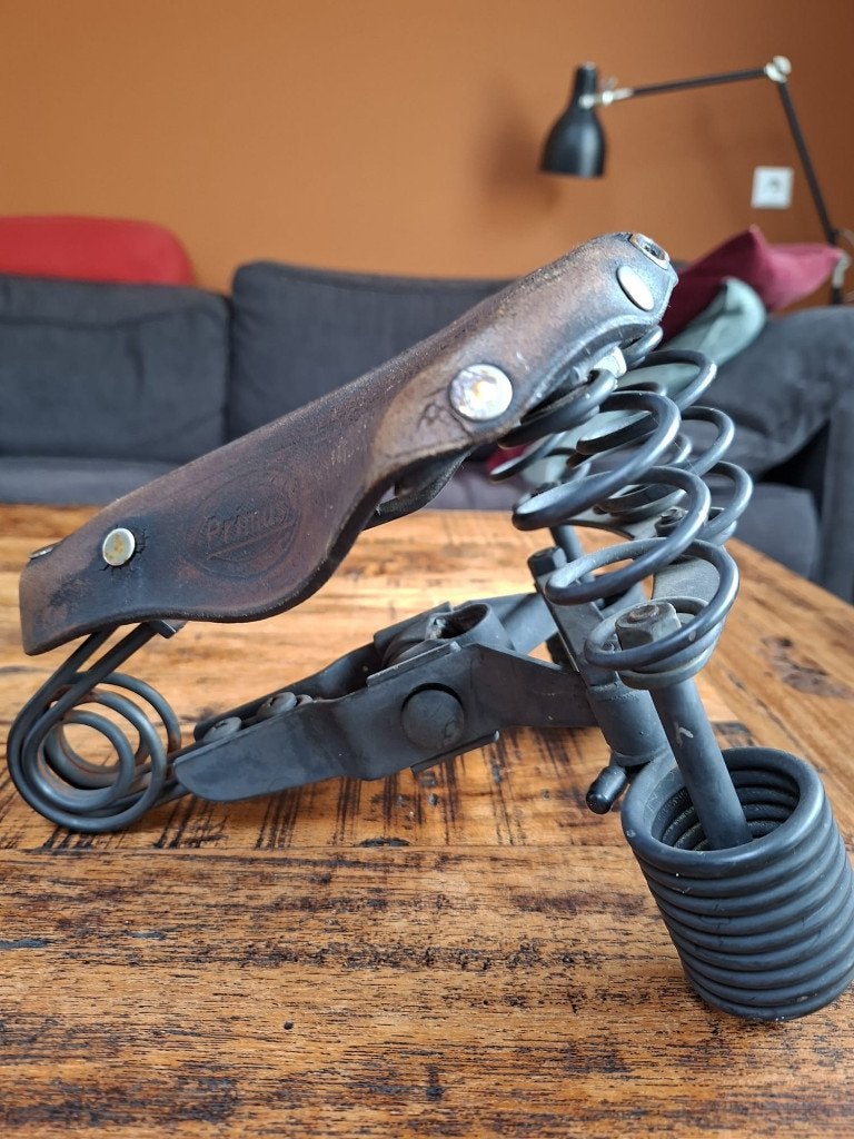 Vintage Lepper Primus leren fietszadel – 7 veren, Fietsen en Brommers, Gebruikt, Leer, Lepper Primus, Ophalen of Verzenden
