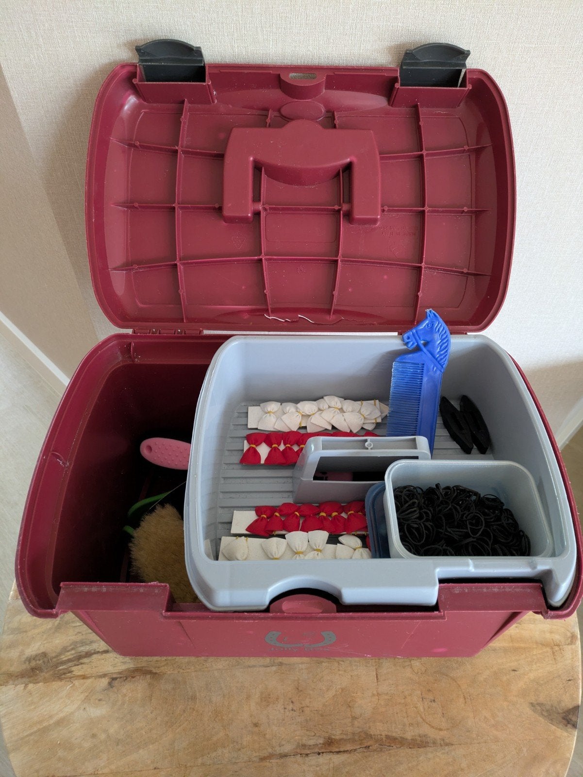 Poetskoffer JollyBox inclusief borstels, Dieren en Toebehoren, Ophalen, Gebruikt