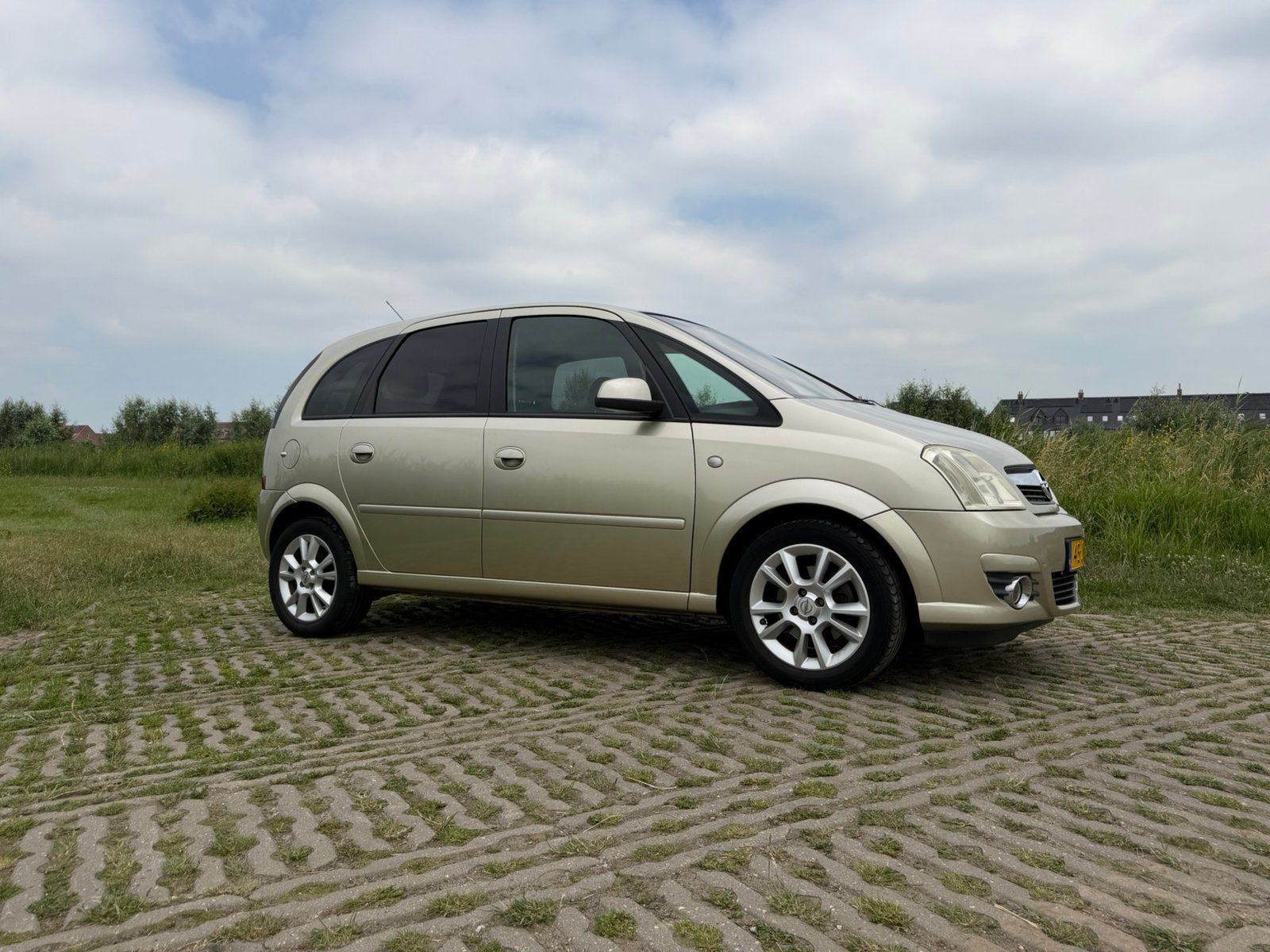 Opel Meriva 1.6 16V Cosmo (2e Eigenaar), Auto's, Zwart, Leder en Stof, Handgeschakeld, Particulier