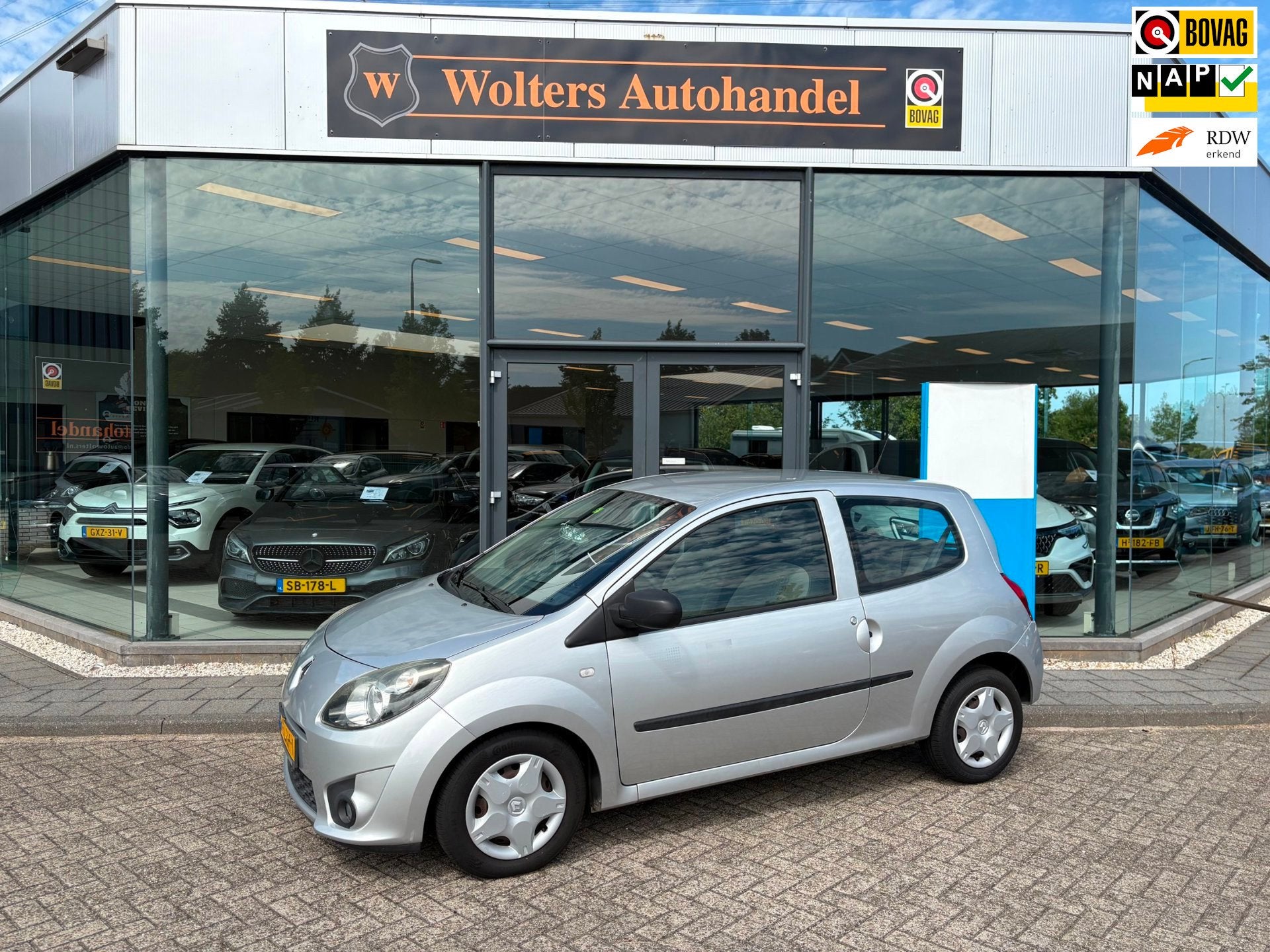 Renault Twingo 1.2-16V Authentique *AC, 839 kg, Twingo, Gebruikt, 4 cilinders