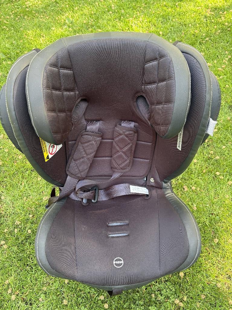 Lorelli isofix autostoeltje zwart, Verstelbare rugleuning, Zo goed als nieuw, 9 t/m 36 kg, Isofix