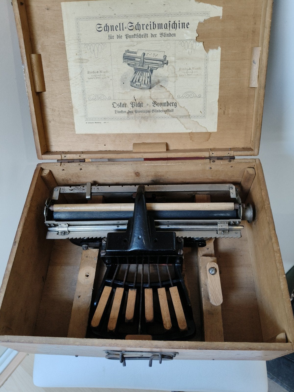 braille schrijfmachine, Ophalen of Verzenden, Gebruikt
