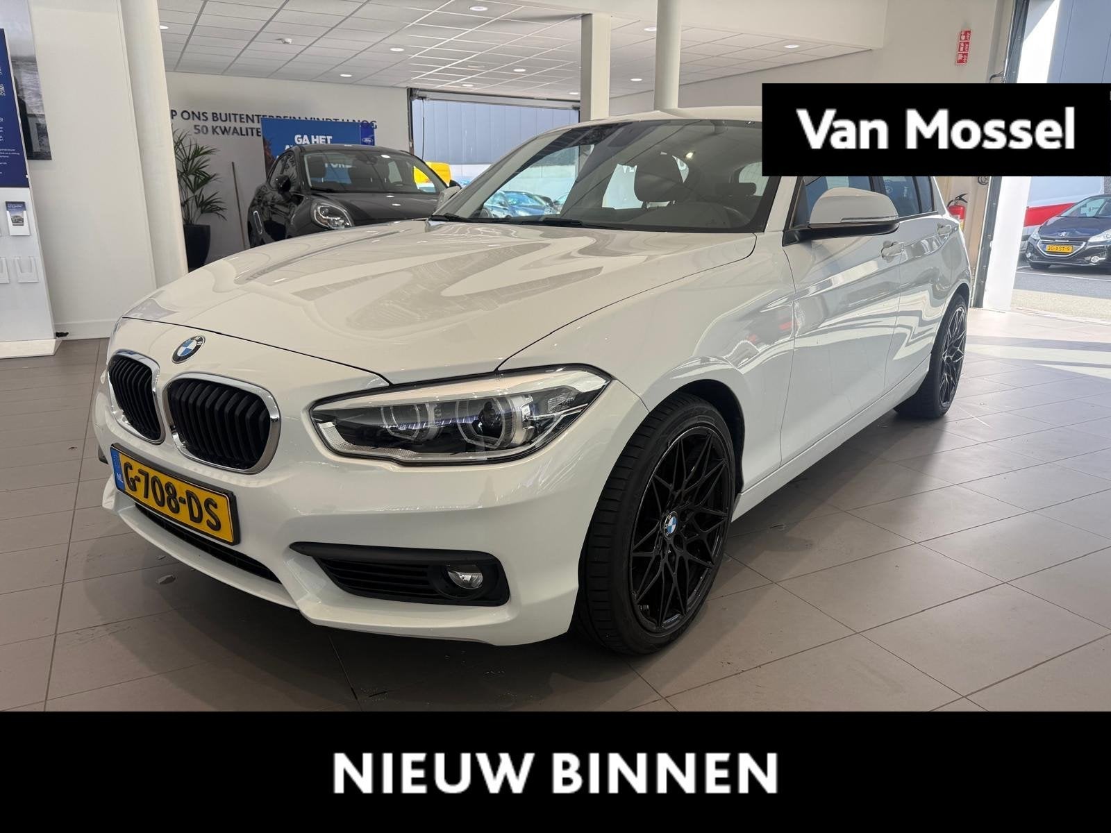 BMW 1-serie 116i | KEYLESS START | CRUISE CONTROL | PARKEERS
