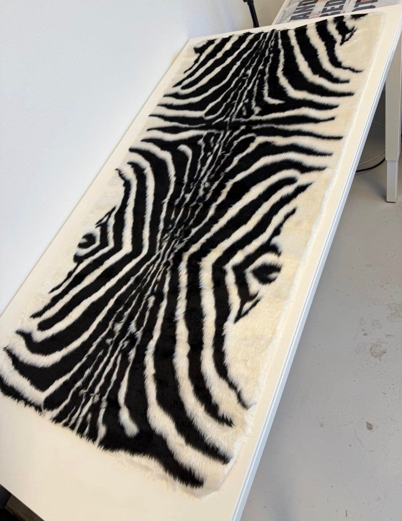 Imitatie Zebrahuid Vloerkleed 140x70 cm Zebra Kleed NIEUW, P, 100 tot 150 cm, Zwart, P