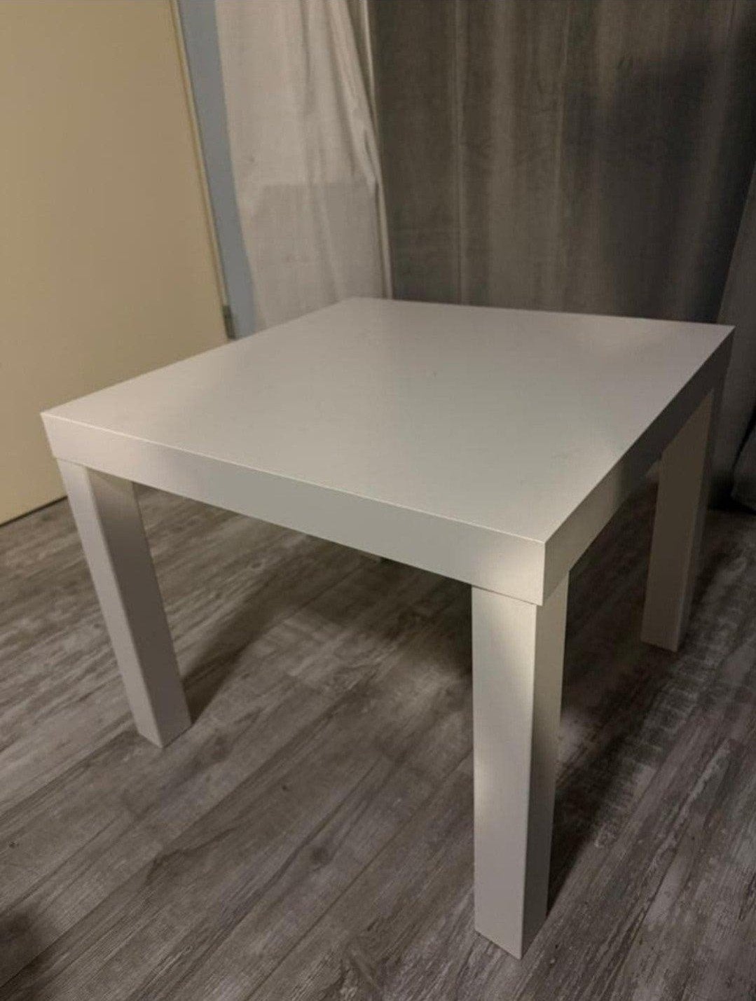 Witte ikea kindertafel, Ophalen