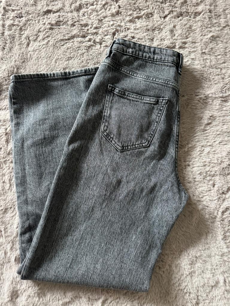 Zo goed als nieuw: jeans Vero Moda Tessa grijs wide leg, Ophalen of Verzenden, Zo goed als nieuw, Grijs, W28 - W29 (confectie 36)