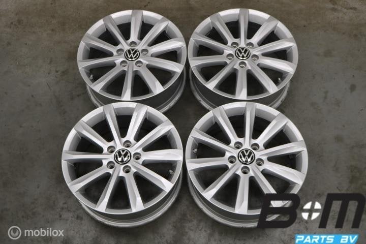 ORIGINEEL! 17 inch Helsinki velgen VW Passat B8! 3G0601025C, Gebruikt, Velg(en), 17 inch, Personenwagen