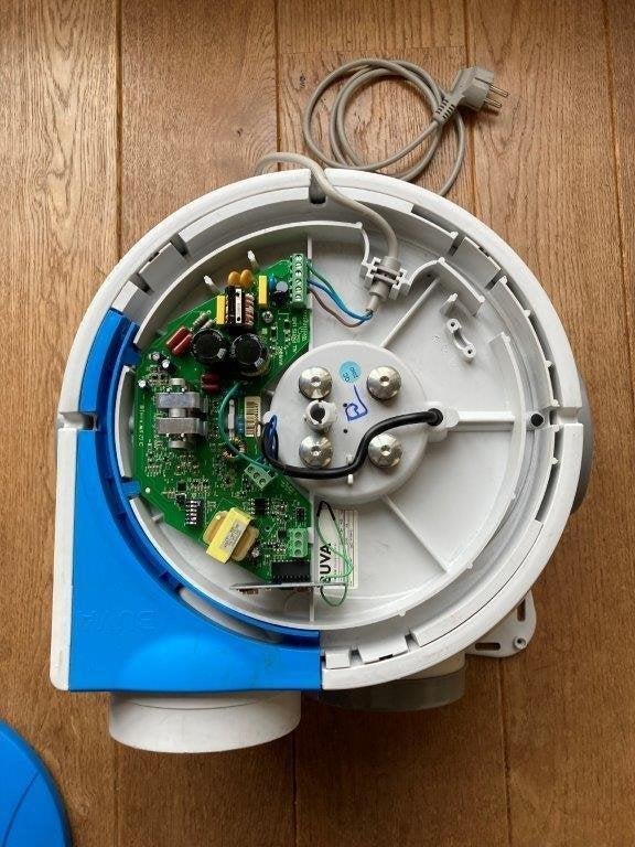Gereviseerde Buva woonhuisventilator met hoofdbediening, Refurbished, Ophalen of Verzenden, Vrijstaand, Motor