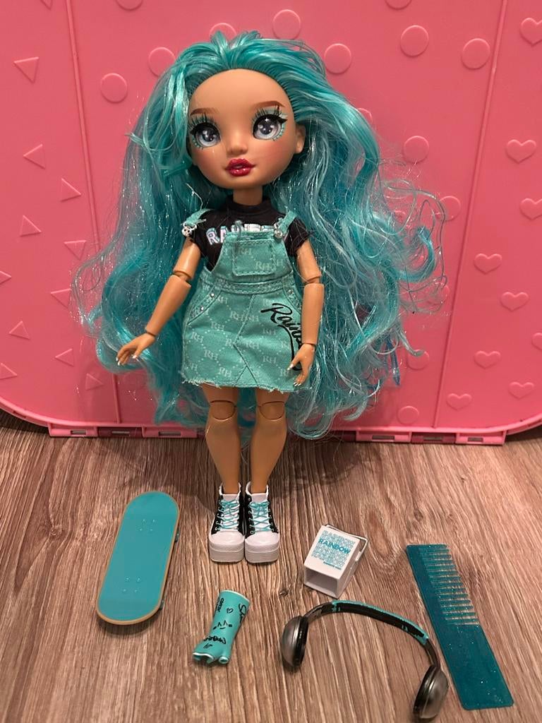 Rainbow High Pop, Kinderen en Baby's, Speelgoed | Poppen, Ophalen, Gebruikt, Overige typen