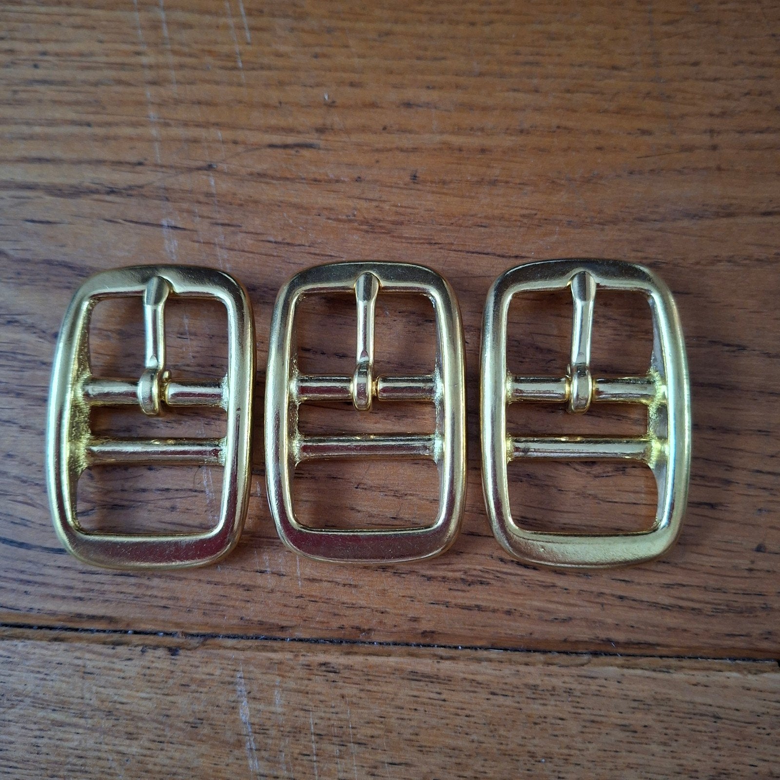 3 Nieuwe Gouden Gespen - Ongebruikt, Ophalen, Nieuw, Overige kleuren, Losse buckle of gesp