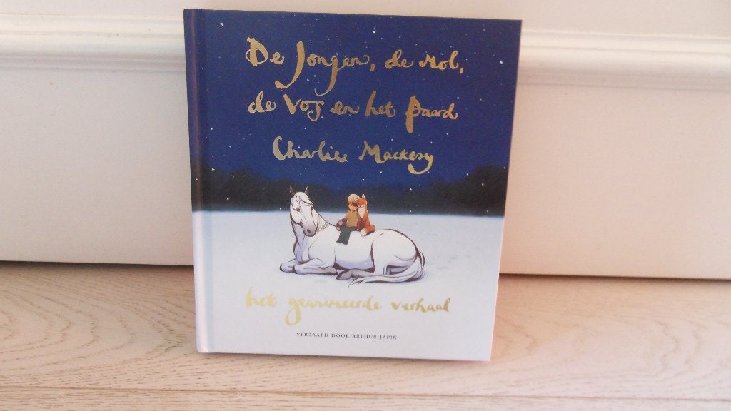 Charlie Mackesy : De jongen, de mol, de vos en het paard, Ophalen of Verzenden, Gelezen