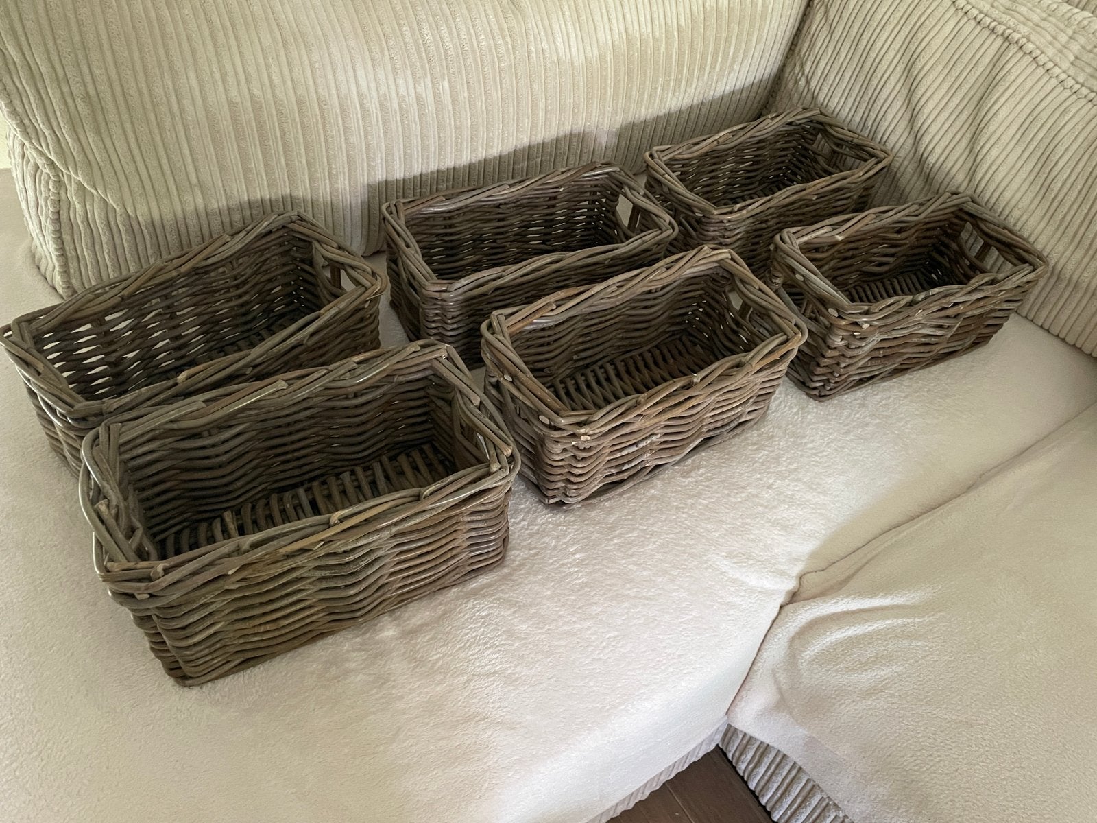 Set van 6 rieten mandjes - Zo goed als nieuw, Ophalen, Gevlochten, Mand, Zo goed als nieuw