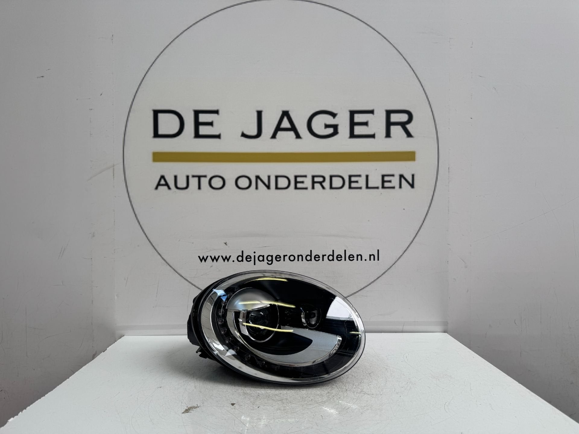 VW BEETLE XENON LED HEADLIGHT RIGHT RHD UK 5C2941032D, Auto-onderdelen, Verlichting, Gebruikt, Volkswagen, Volkswagen AG, Berliner Ring 2
38440  Wolfsburg, DE