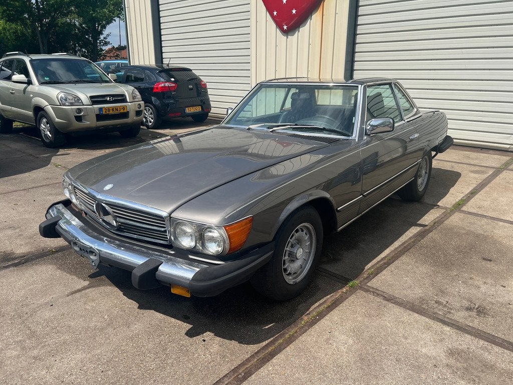 Mercedes-Benz SL-klasse 380 SL R107, Auto's, Achterwielaandrijving, Gebruikt, Cabriolet, Leder