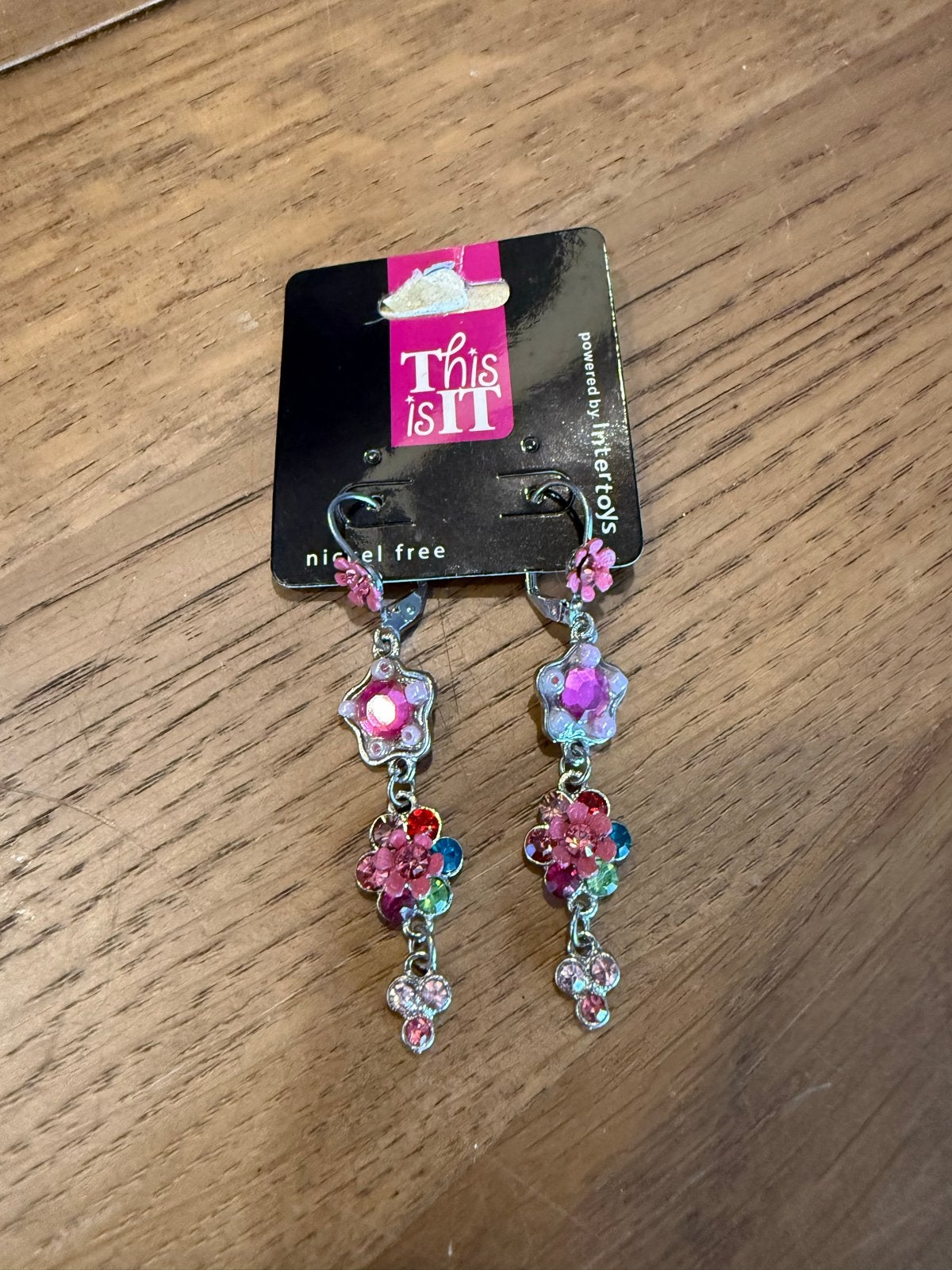 Leuke nieuwe oorbellen met bloemetjes en strass, Overige materialen, Hangers, Nieuw, Ophalen of Verzenden