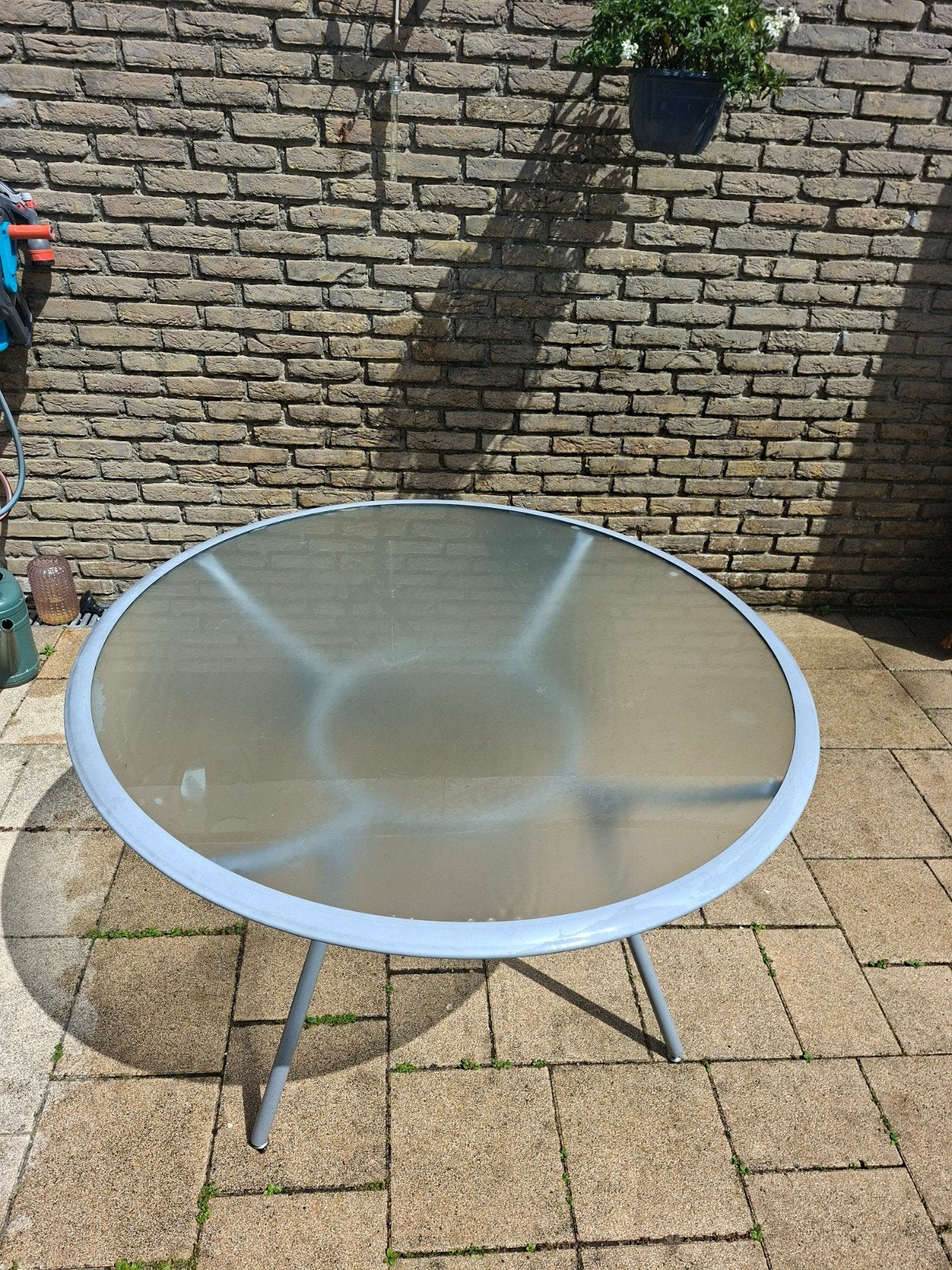 Ronde tuintafel met glazen blad - 120 cm diameter, Ophalen, Gebruikt, Rond, Overige materialen