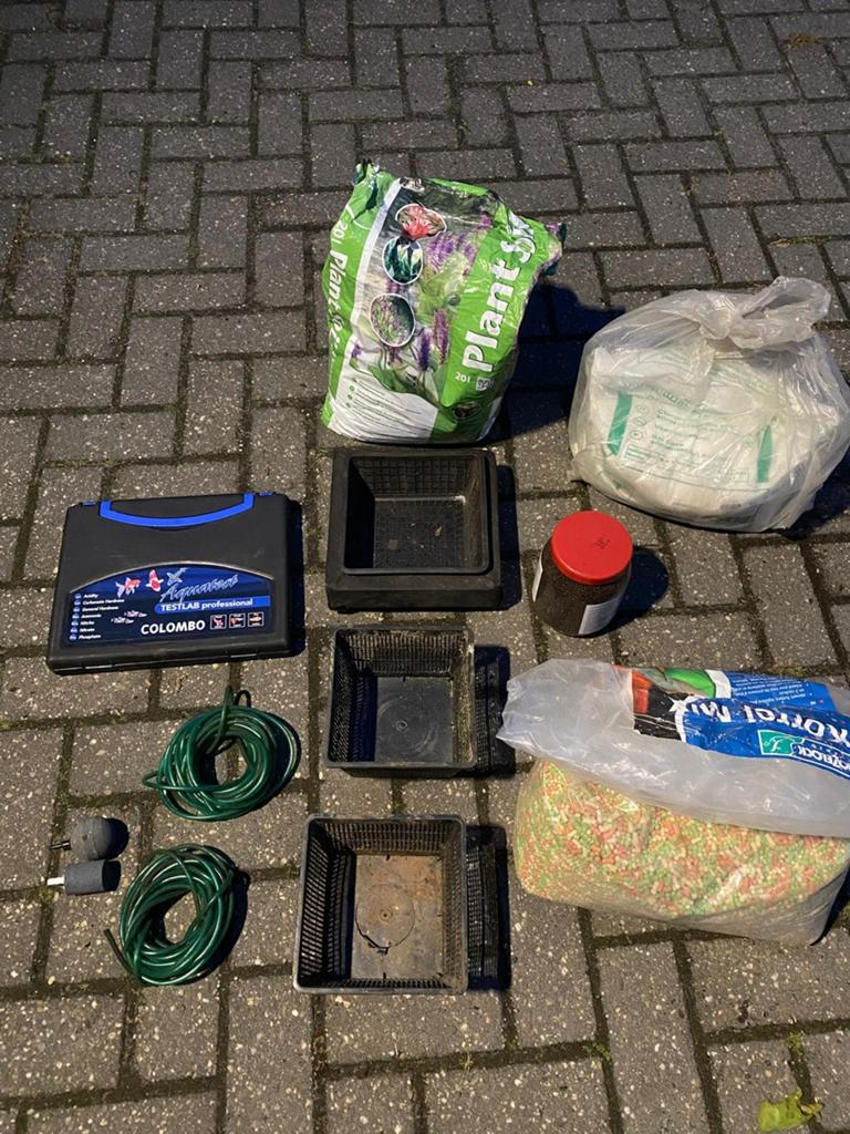 Diverse vijverspullen, testkit, plantennetje, voer, Tuin en Terras, Vijver-toebehoren, Overige typen, Ophalen of Verzenden