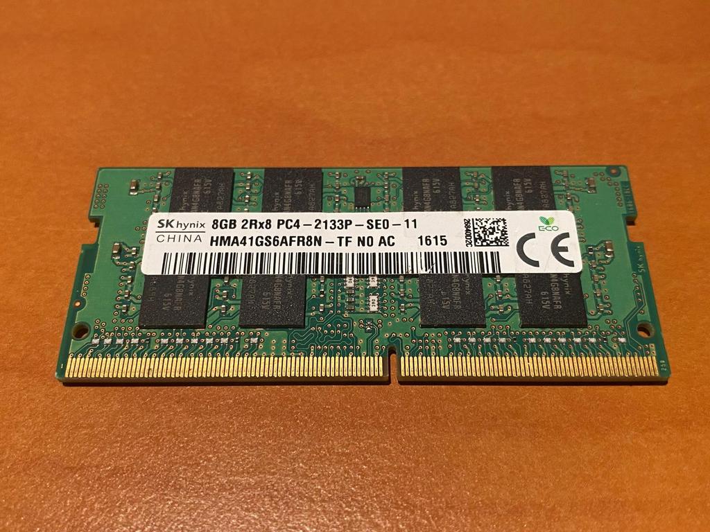 SKhynix China 8GB 2Rx8 PC4-2133P-SEO-11 Laptop geheugen, Computers en Software, DDR4, 8 GB, Ophalen of Verzenden, Zo goed als nieuw