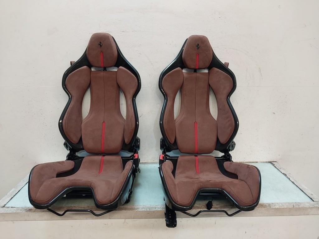 Interieur Ferrari 296 GTS (2021-10/..) 766636, Nijkerkerstraat 27a, AMERSFOORT 3821 CD, Utrecht, , Nederland, Gebruikt, Ham Autodemontage B.V.