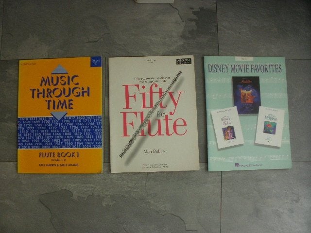 2 muziekboeken dwarsfluit (qwe), Ophalen of Verzenden, Zo goed als nieuw, Overige soorten, Populair