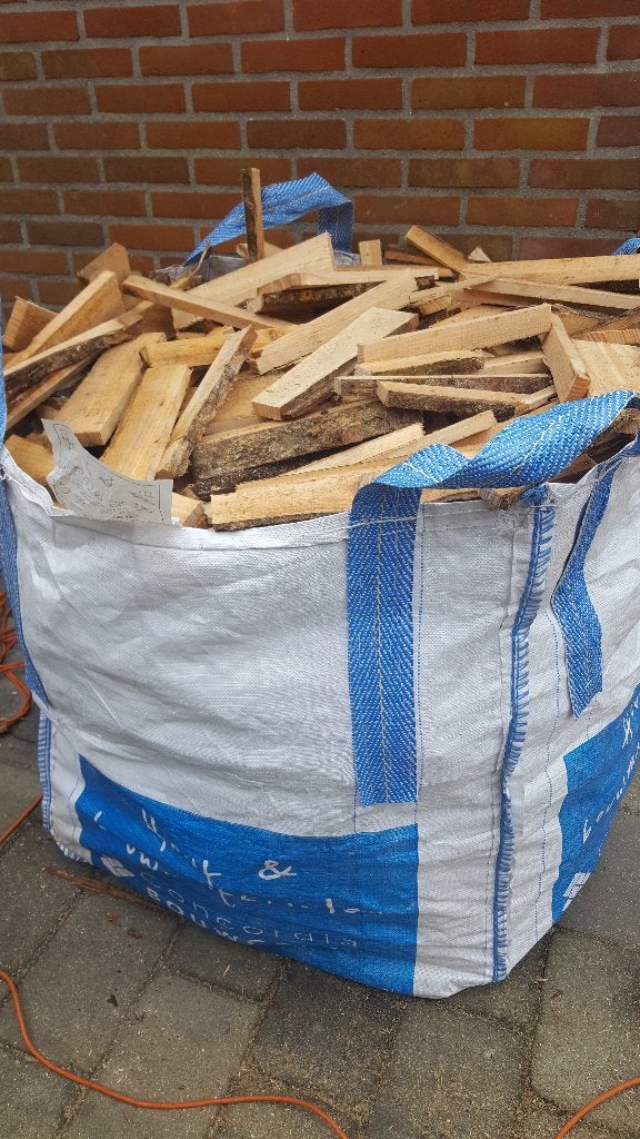 Droog eikenhout schaaldelen, Minder dan 3 m³, Ophalen