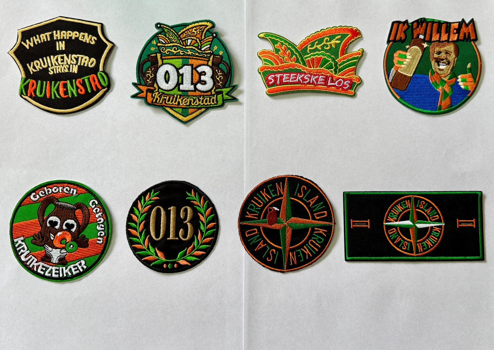 Kruikenstad emblemen Carnaval emblemen Tilburg, Ophalen of Verzenden, Carnaval, Accessoires