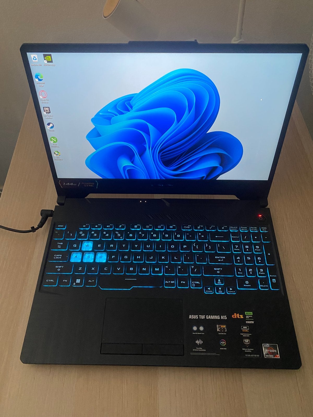 Asus Tuf Gaming A15 laptop Ryzen 7,RTX 3050,DDR5 16g,1TB SSD, Computers en Software, Windows Laptops, 15 inch, SSD, 4 Ghz of meer