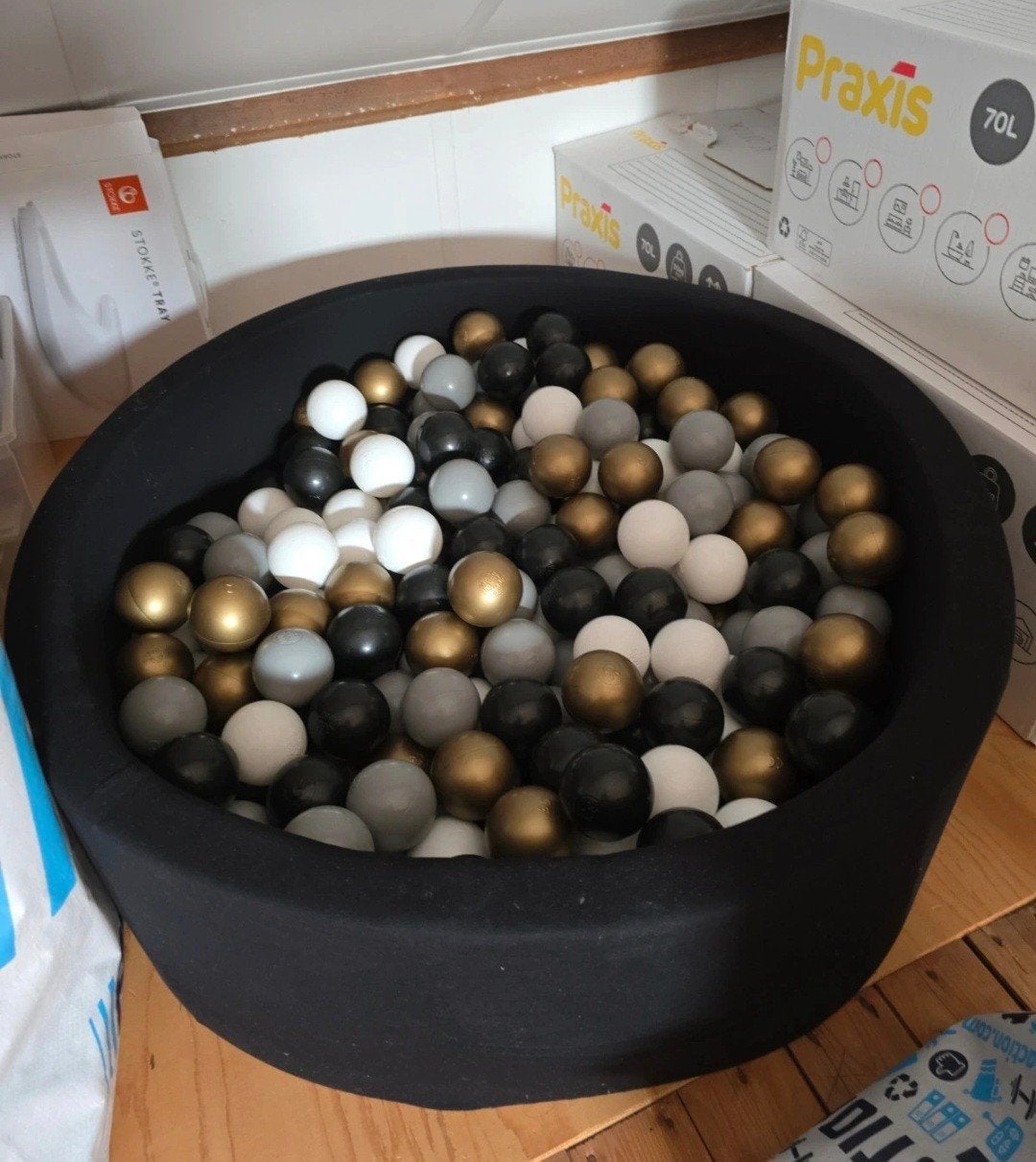 Kiddymoon Schuim Ballenbak met ballen - Zwart/Goud/Wit/Grijs, Ophalen, Gebruikt
