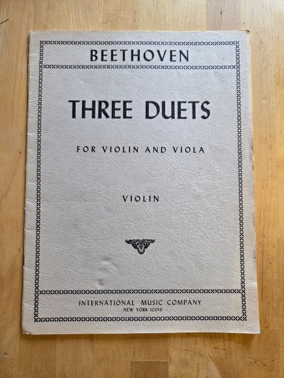 Beethoven: Three Duets voor viool en altviool (bladmuziek), Gebruikt, Verzenden, Klassiek, Viool of Altviool