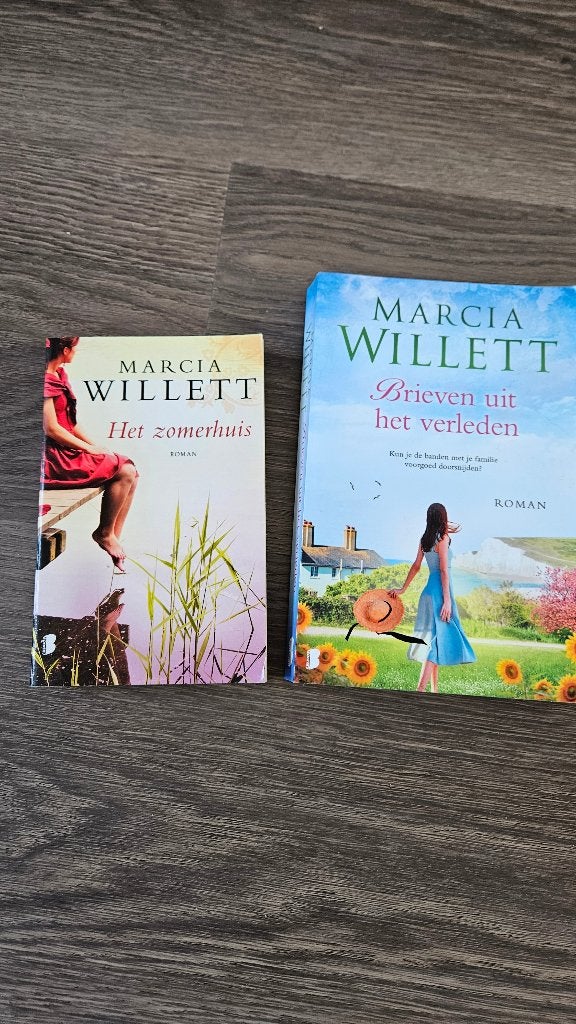 Marcia Willett Het zomerhuis en Brieven uit het verleden, Ophalen of Verzenden, Zo goed als nieuw