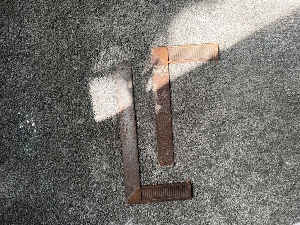 Set van 2 metalen winkelhaken, Ophalen of Verzenden, Gebruikt, Overige typen, Overige merken