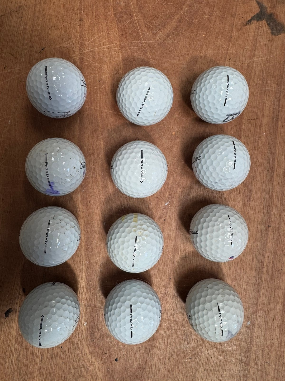 Titleist ProV1x 12 stuks golfballen, Sport en Fitness, Golf, Ophalen of Verzenden, Zo goed als nieuw, Bal(len)