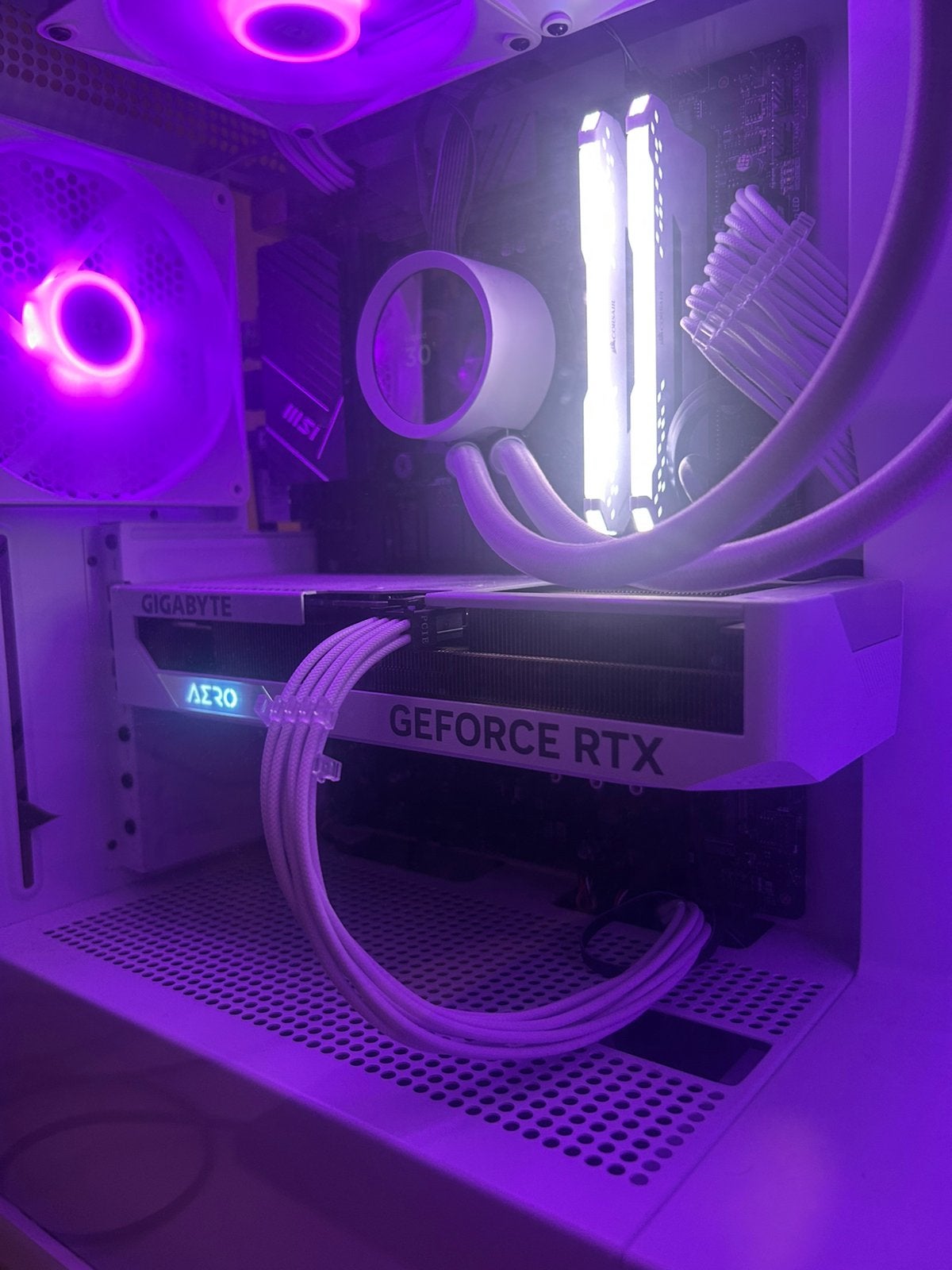 RTX 4060ti AERO OC 8gb GPU, 1 speler, Ophalen of Verzenden, Zo goed als nieuw, Virtual Reality