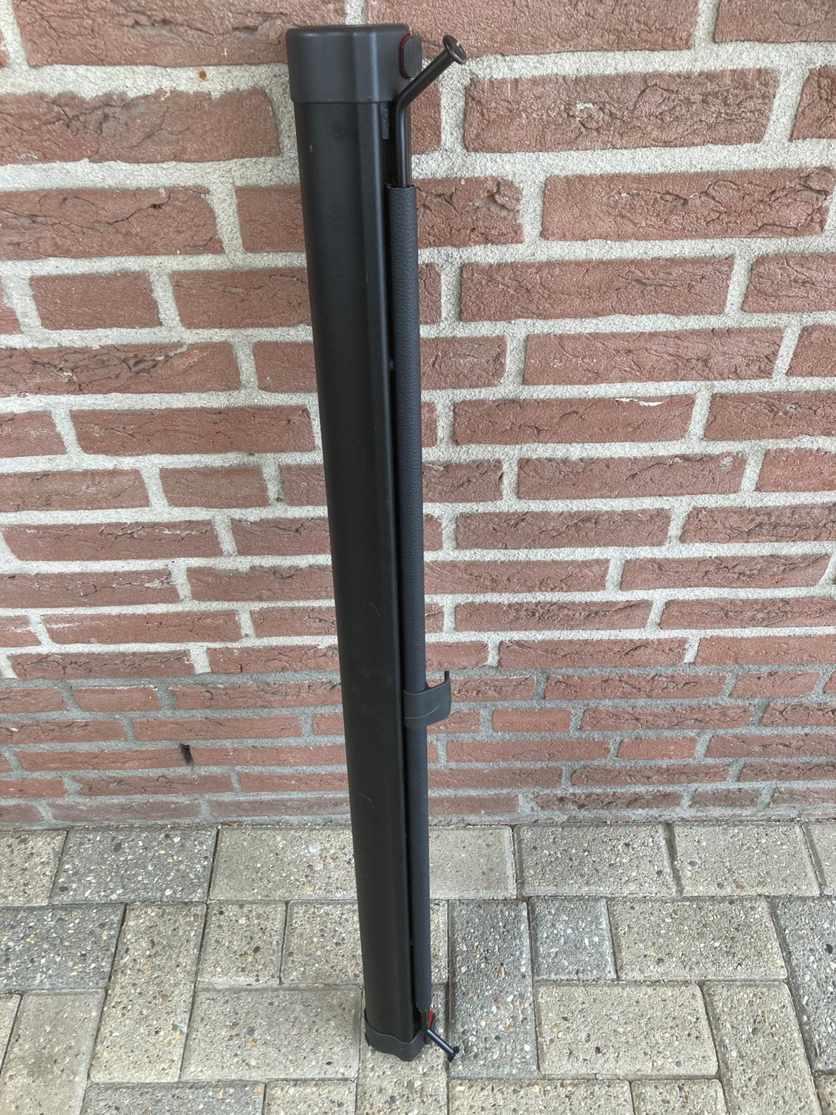 Hondenrek voor een volkswagen Passat., Ophalen, Zo goed als nieuw