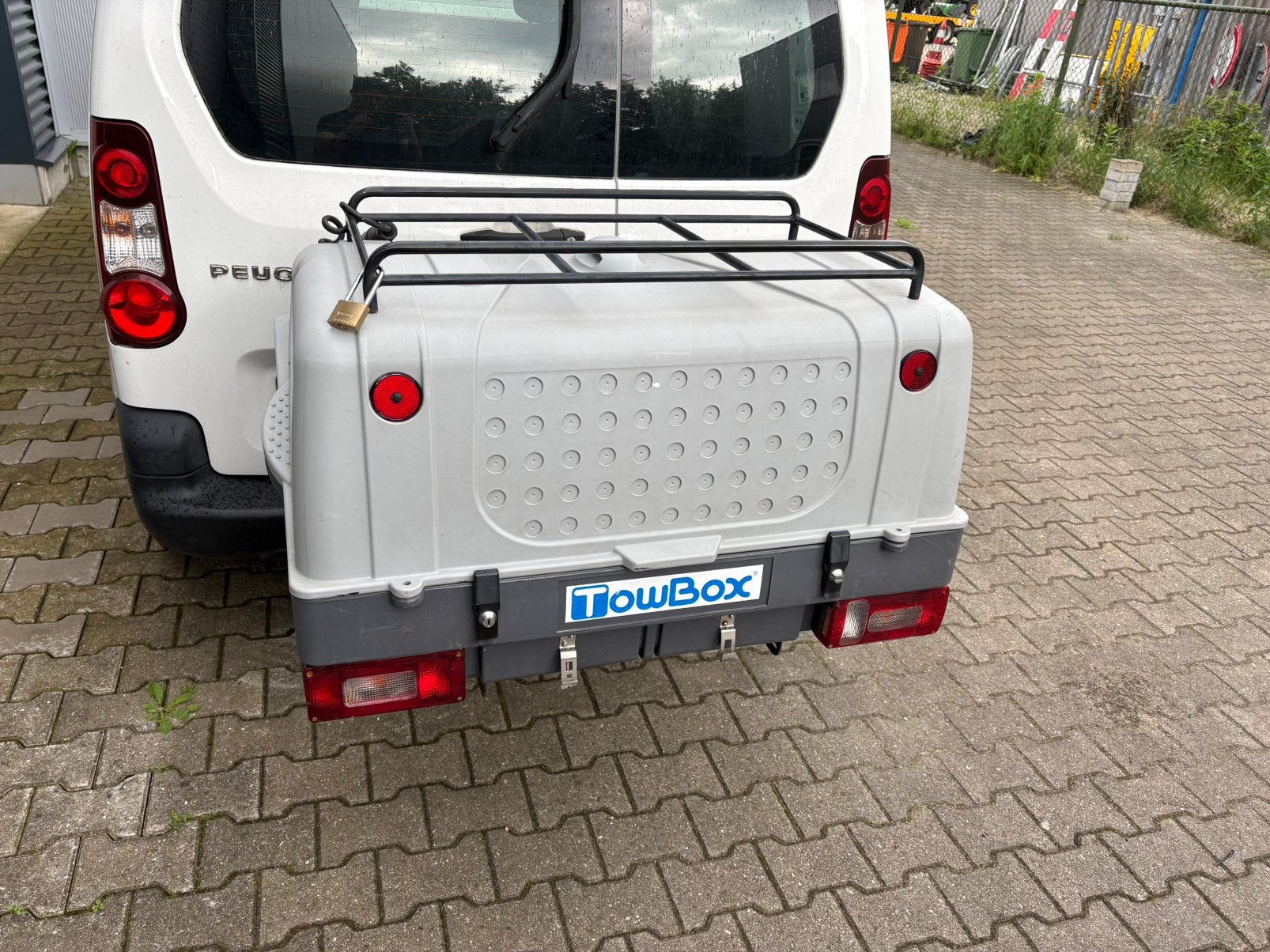 TE HUUR Towbox trekhaakkoffer, Ophalen, Gebruikt