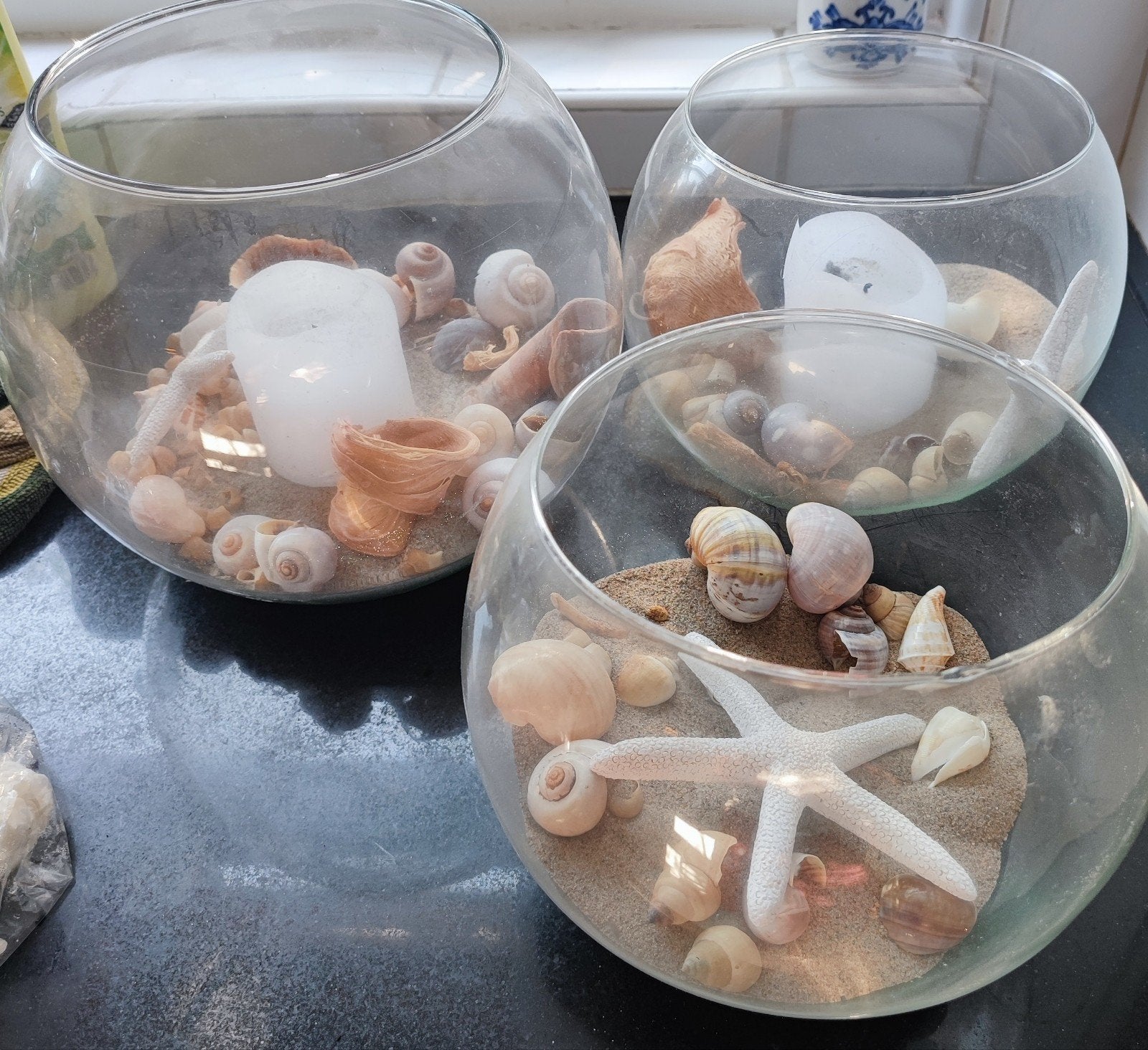 3 Glazen kommen met zand, schelpen en zeesterren, Huis en Inrichting, Ophalen, Gebruikt, Meerkleurig, Overige stijlen