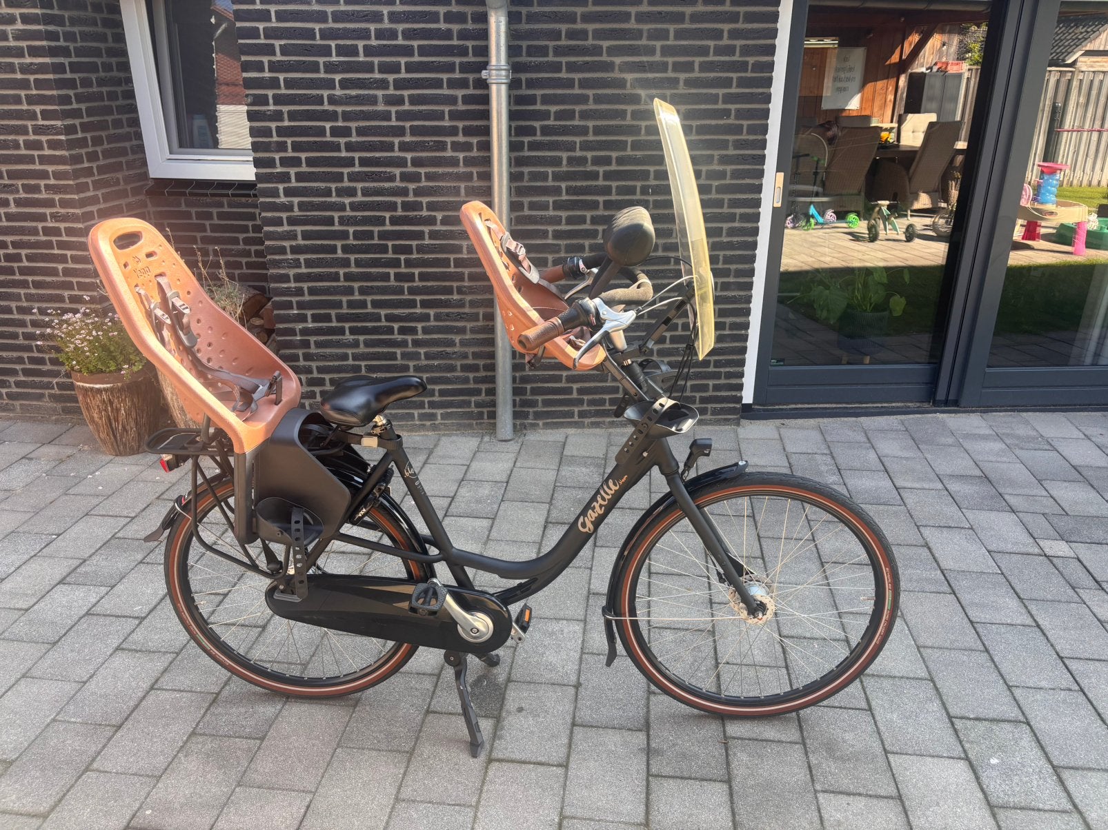 Gazelle Bloom mamafiets met Yepp kinderzitjes, Ophalen, 2 zitjes, Gebruikt, Versnellingen