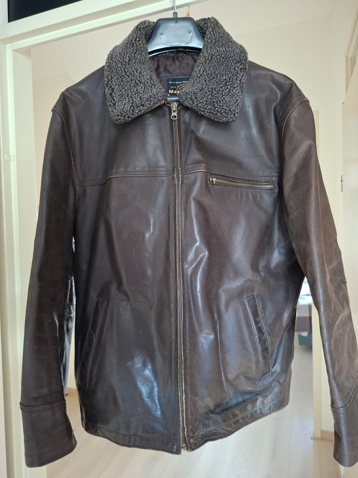Stoere Vintage Leren Pilotenjas / Bomberjack - Mays & Rose (, Ophalen of Verzenden, Gedragen, Maat 56/58 (XL), Bruin