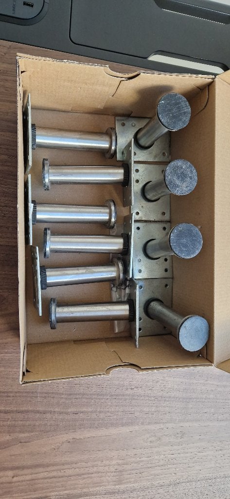 IKEA Capita meubelpootjes (10x of per stuk), Doe-het-zelf en Verbouw, Ophalen of Verzenden, Zo goed als nieuw, Overige typen, Rvs