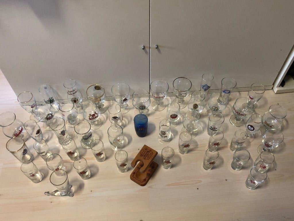 Grote verzameling speciaalbierglazen (ca. 50 stuks), Verzamelen, Ophalen, Zo goed als nieuw, Glas of Glazen, Overige merken