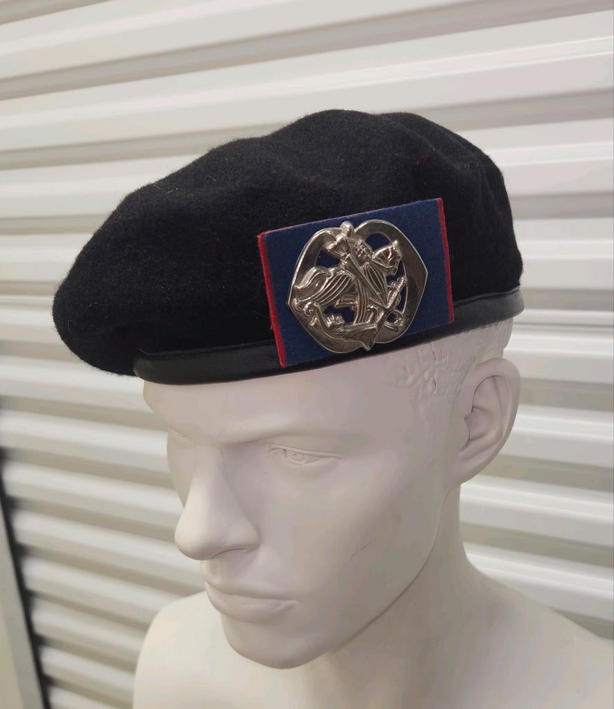 Baret Huzaren van Alexander, Ophalen of Verzenden, Landmacht, Nederland, Helm of Baret