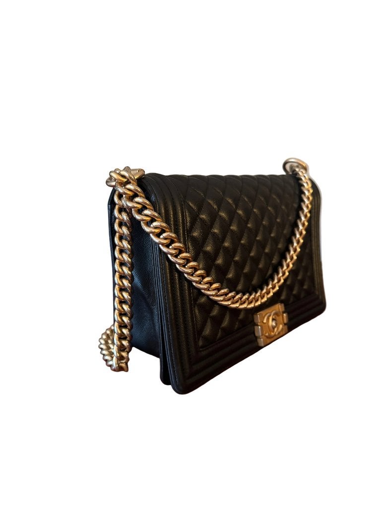 Chanel Boy Bag Medium Black Caviar Leather Gold Hardware, Ophalen of Verzenden, Zo goed als nieuw, Zwart, Handtas