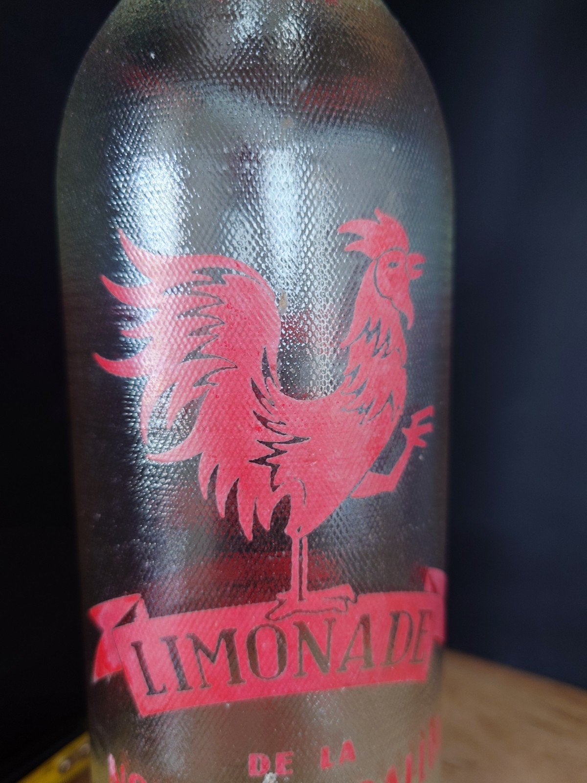 2 Franse limonade flessen uit Parijs. Rode haan, Antiek en Kunst, Curiosa en Brocante, Ophalen of Verzenden