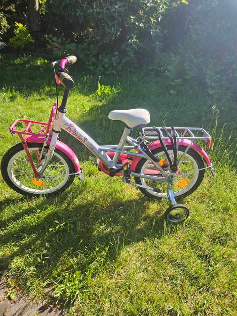 Loekie Prinses kinderfiets 16 inch met zijwieltjes, Ophalen, Gebruikt, 16 tot 20 inch, Zijwieltjes