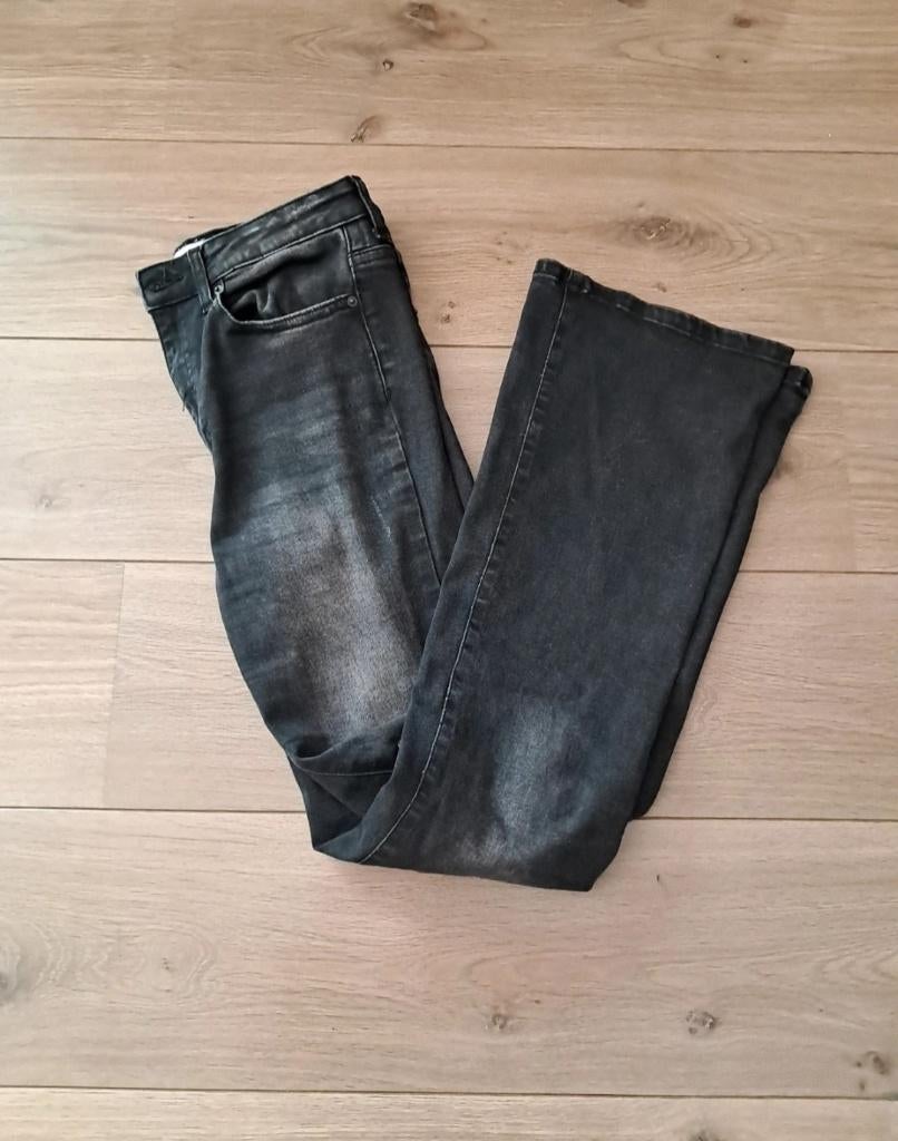 Zwarte spijkerbroek flared leg, Zwart, Overige jeansmaten, Ophalen of Verzenden, Zo goed als nieuw