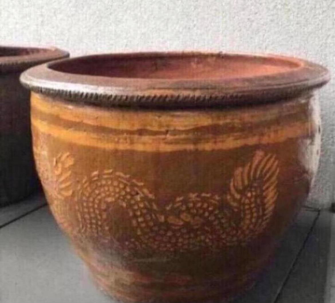 Prachtige vintage draken bloempotten dikke terracotta 51+cm, Tuin en Terras, Gebruikt, 40 cm of meer, Rond, Ophalen of Verzenden