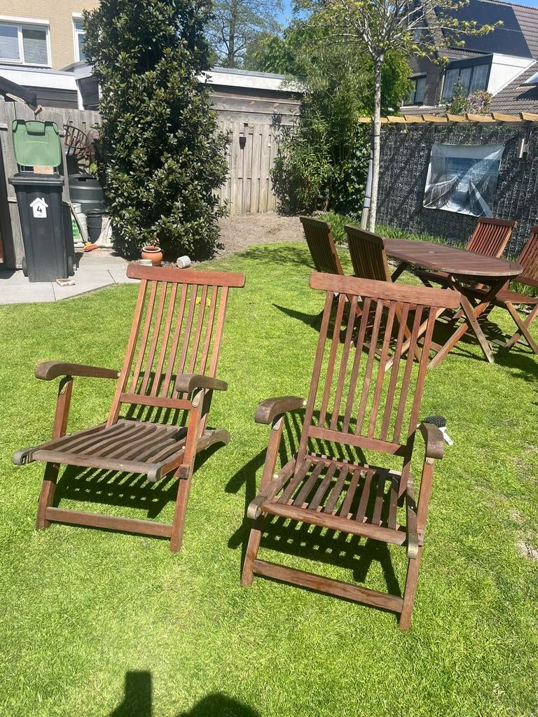 2 teakhouten ligstoelen, Ophalen of Verzenden, Gebruikt, Teakhout